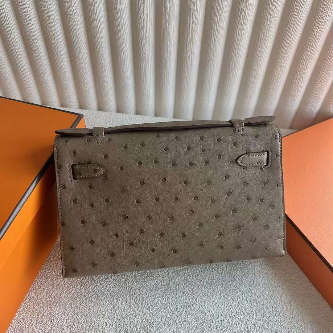 Kelly Pochette 22