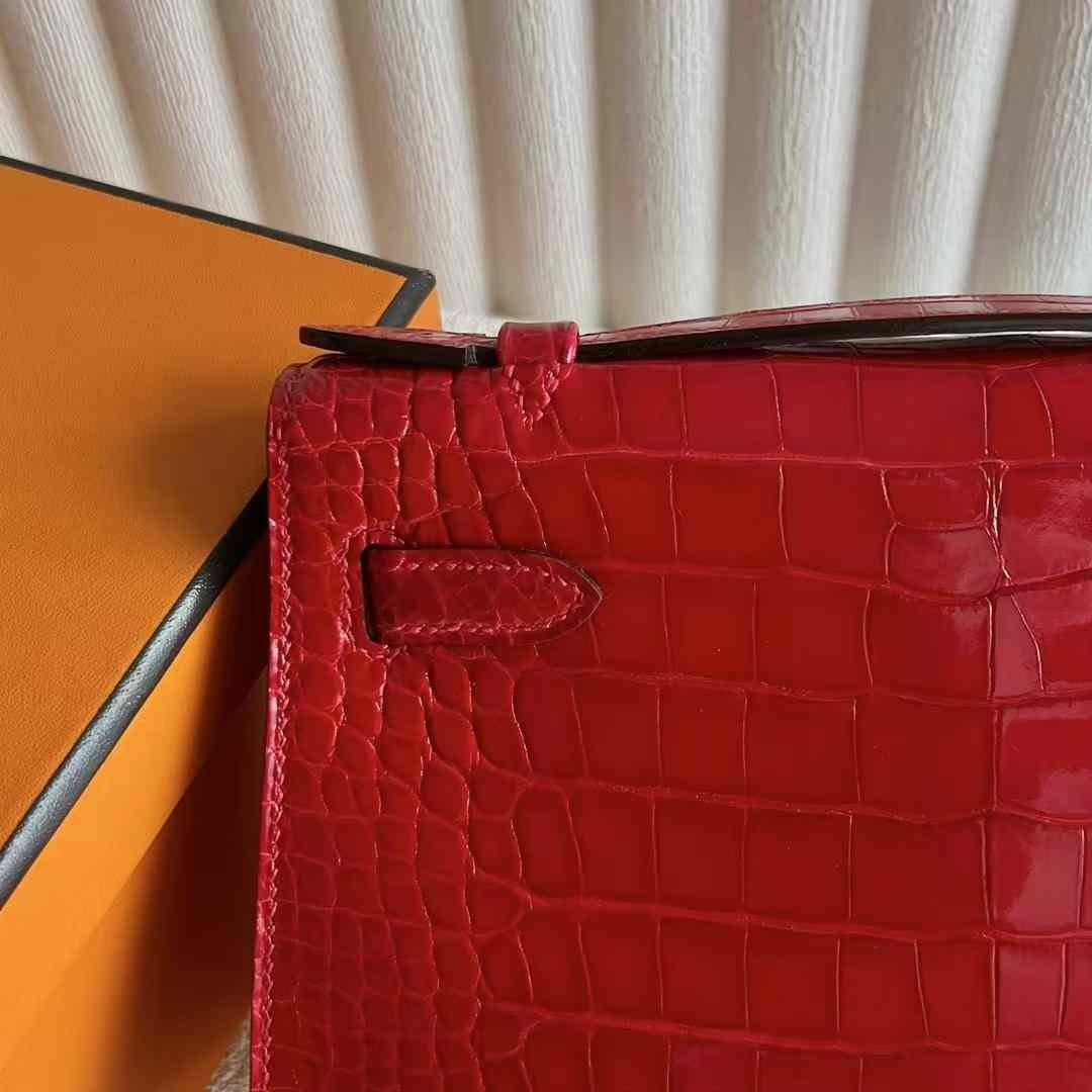 Kelly Pochette 22