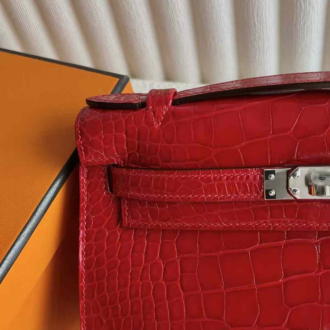 Kelly Pochette 22