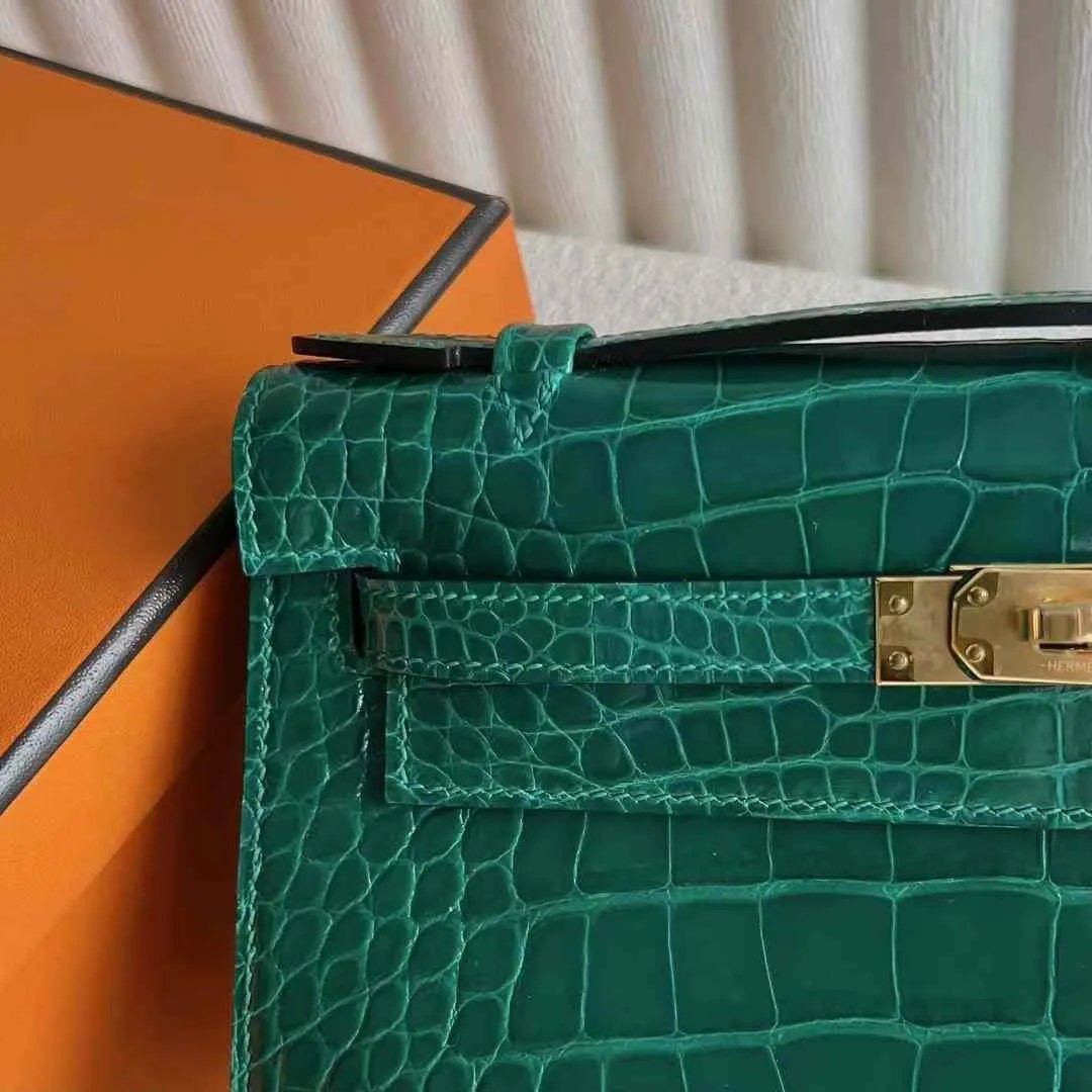 Kelly Pochette 22