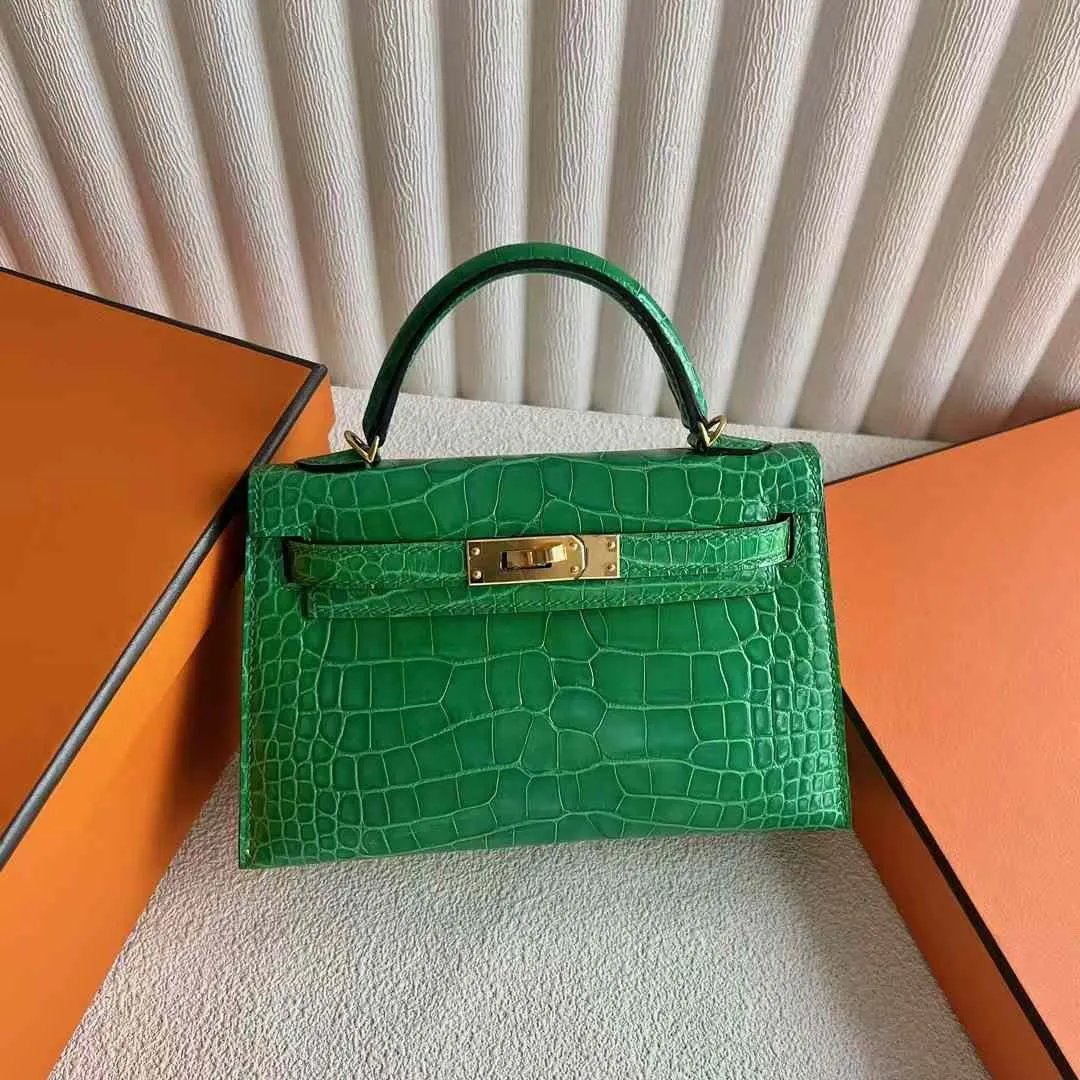 Mini Kelly 19
