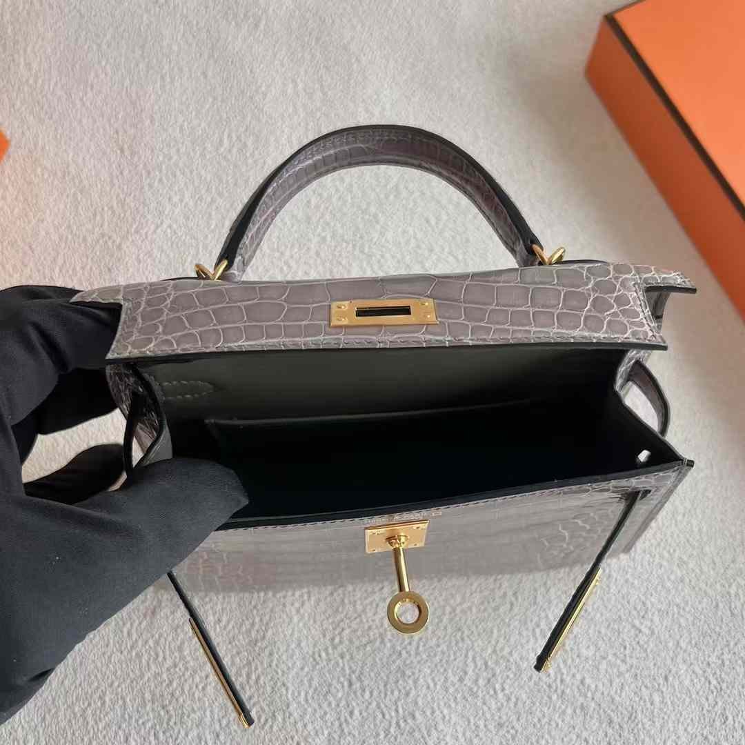 Mini Kelly 19