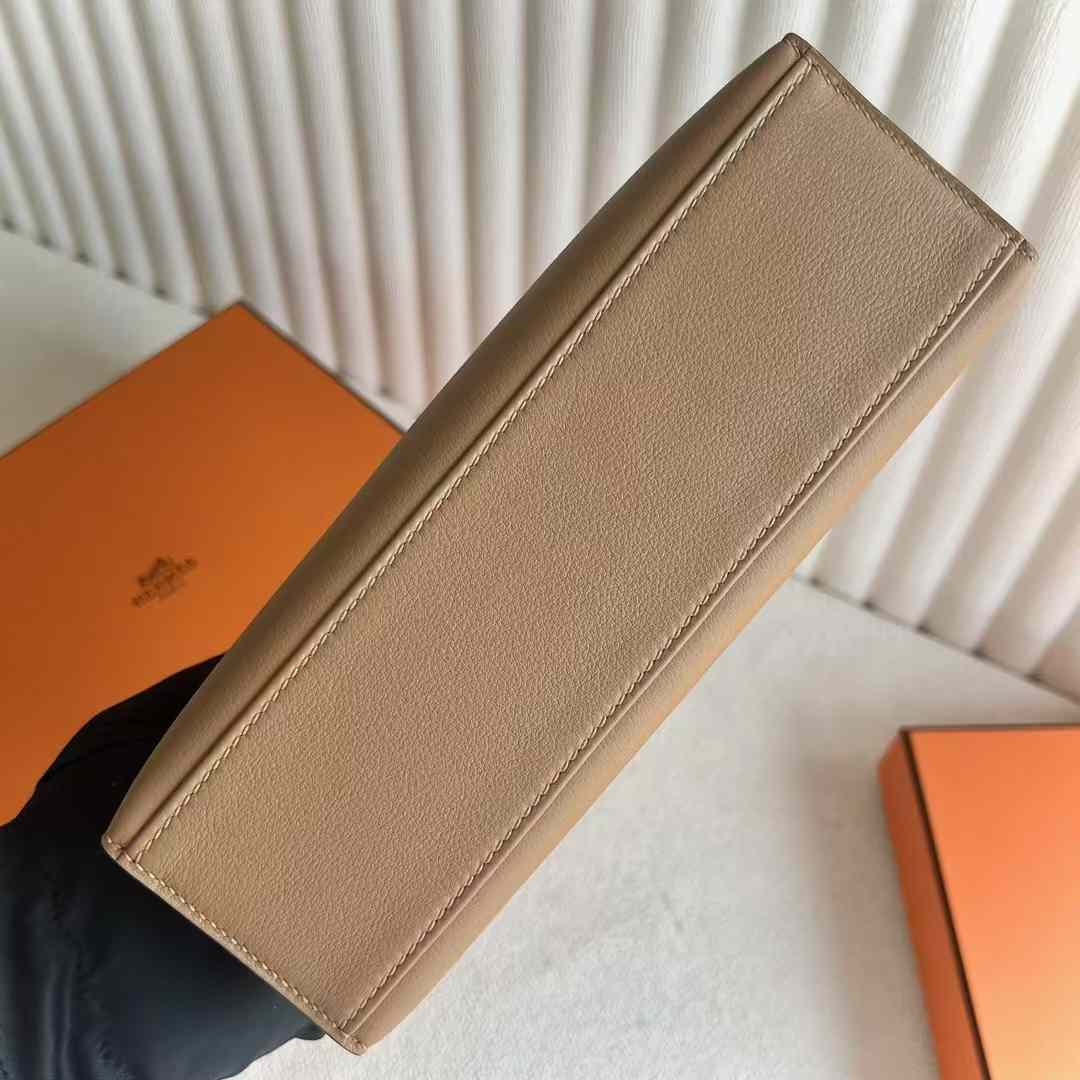 Kelly Pochette 22