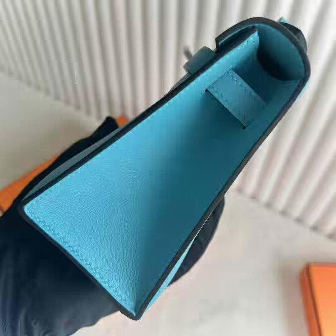 Kelly Pochette 22