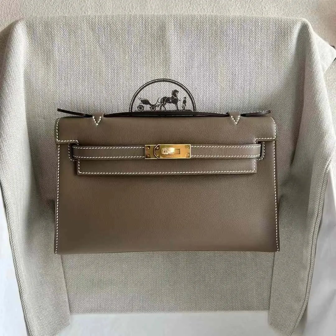 Kelly Pochette 22