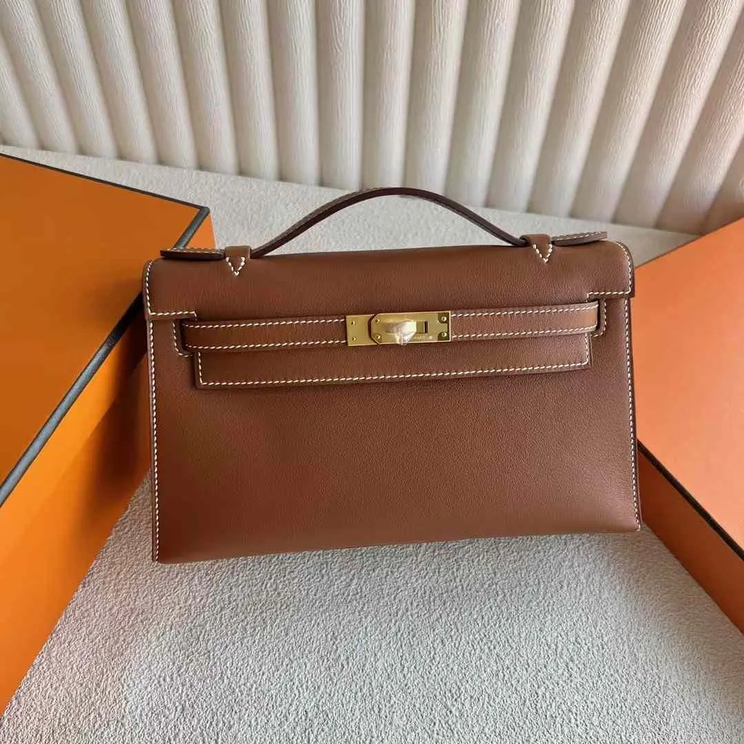 Kelly Pochette 22