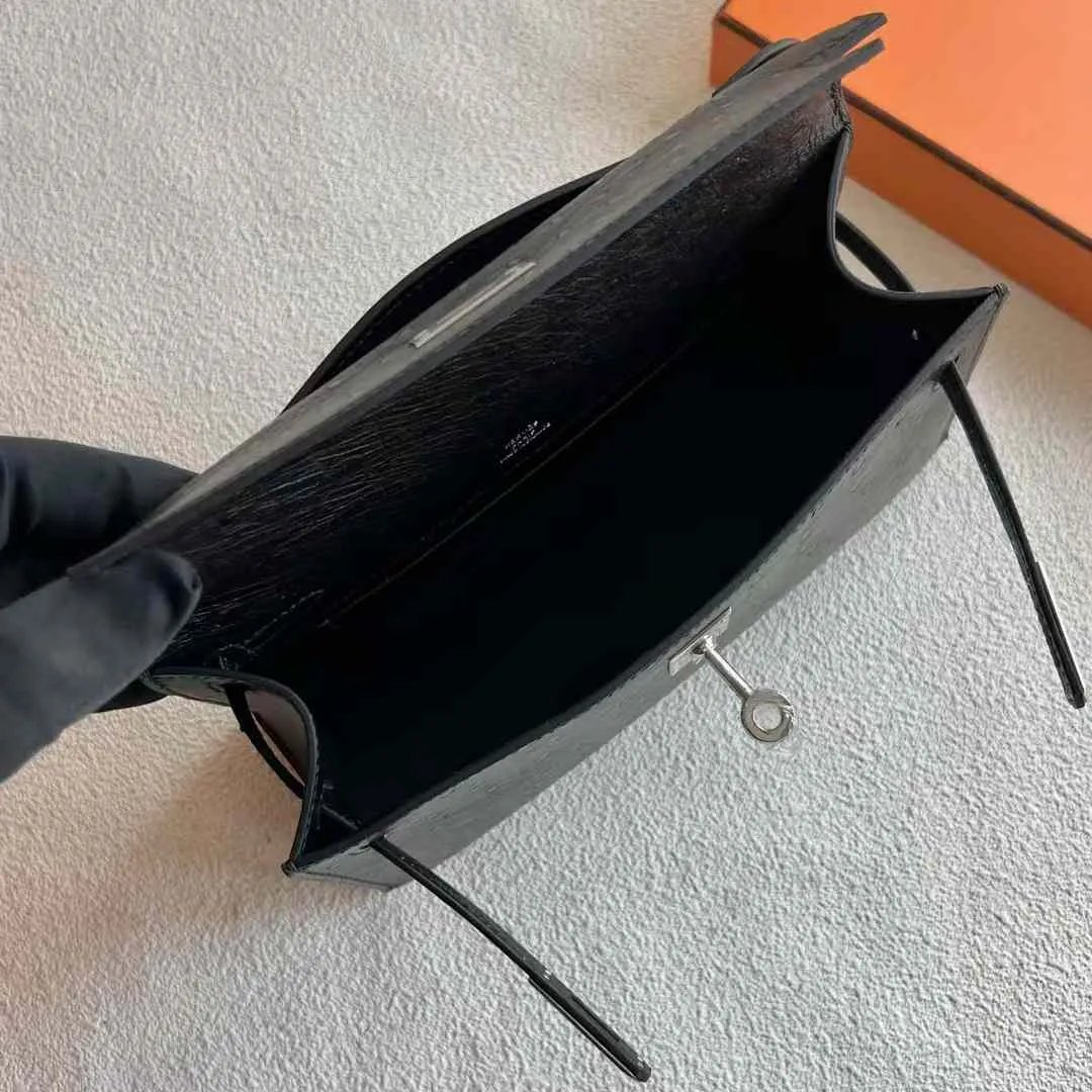 Kelly Pochette 22