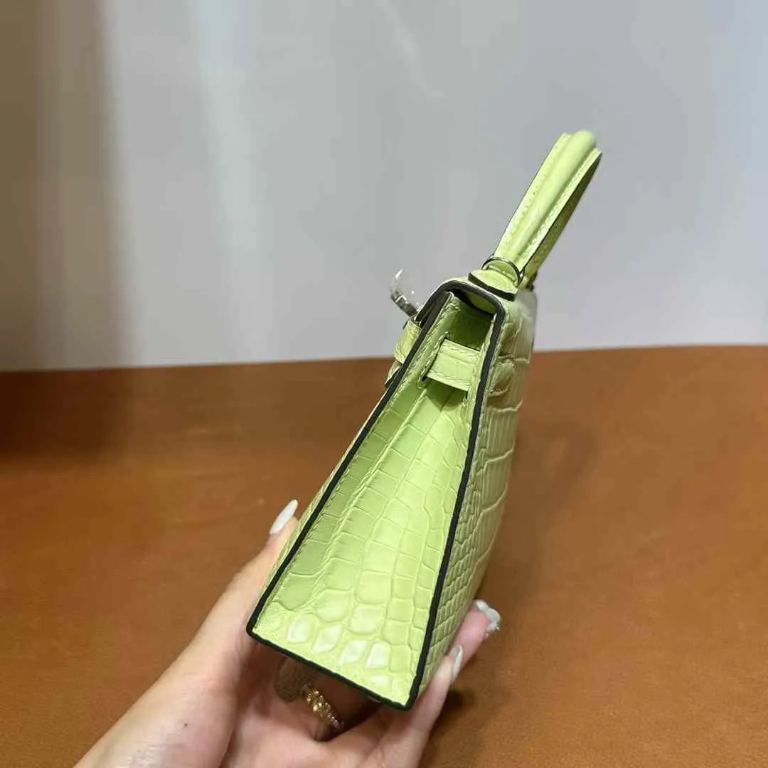 Mini Kelly 19