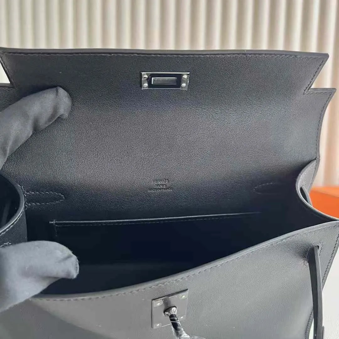 Kelly Pochette 22