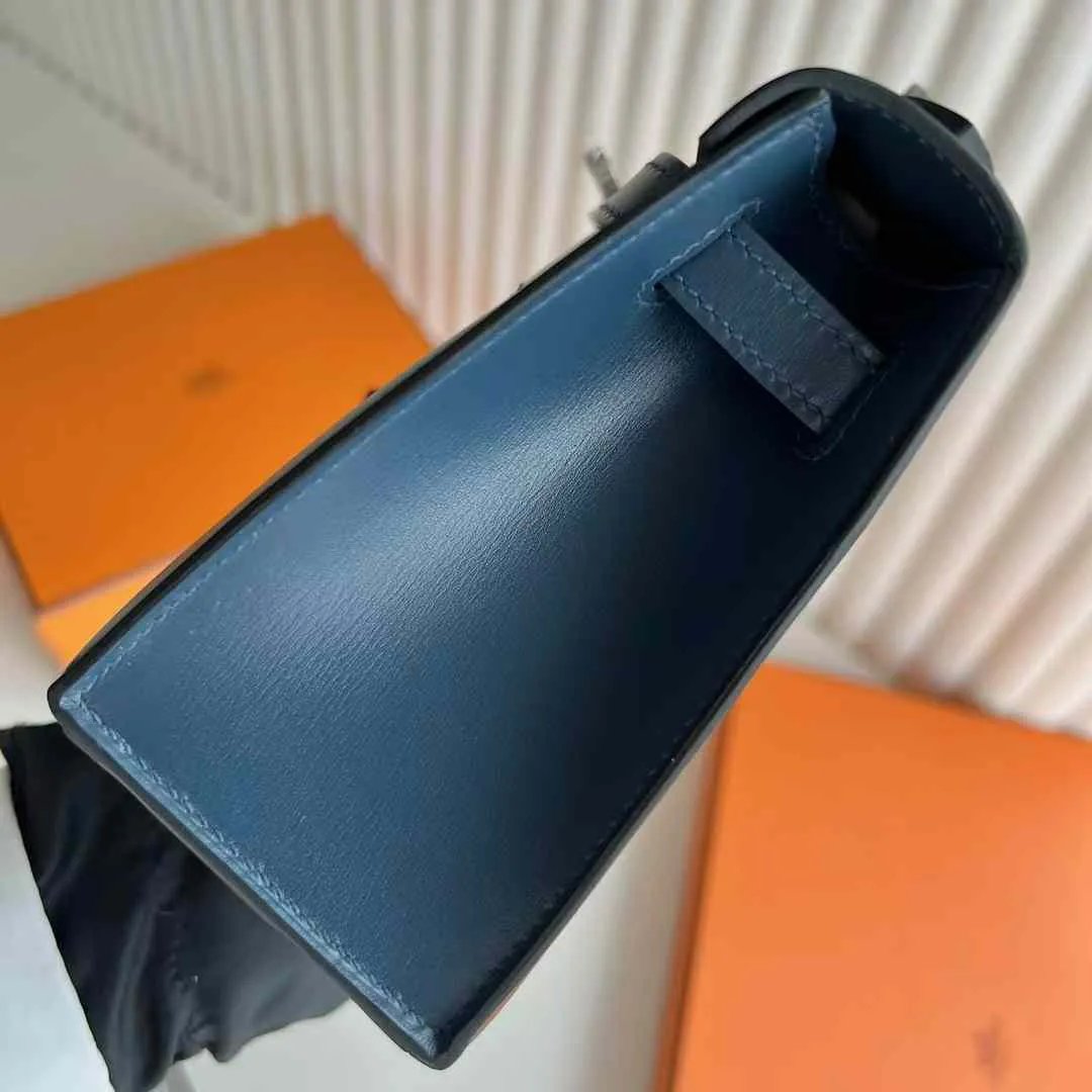 Kelly Pochette 22