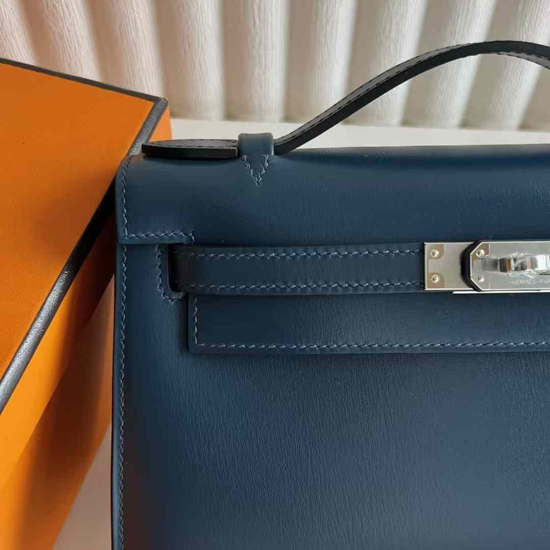 Kelly Pochette 22