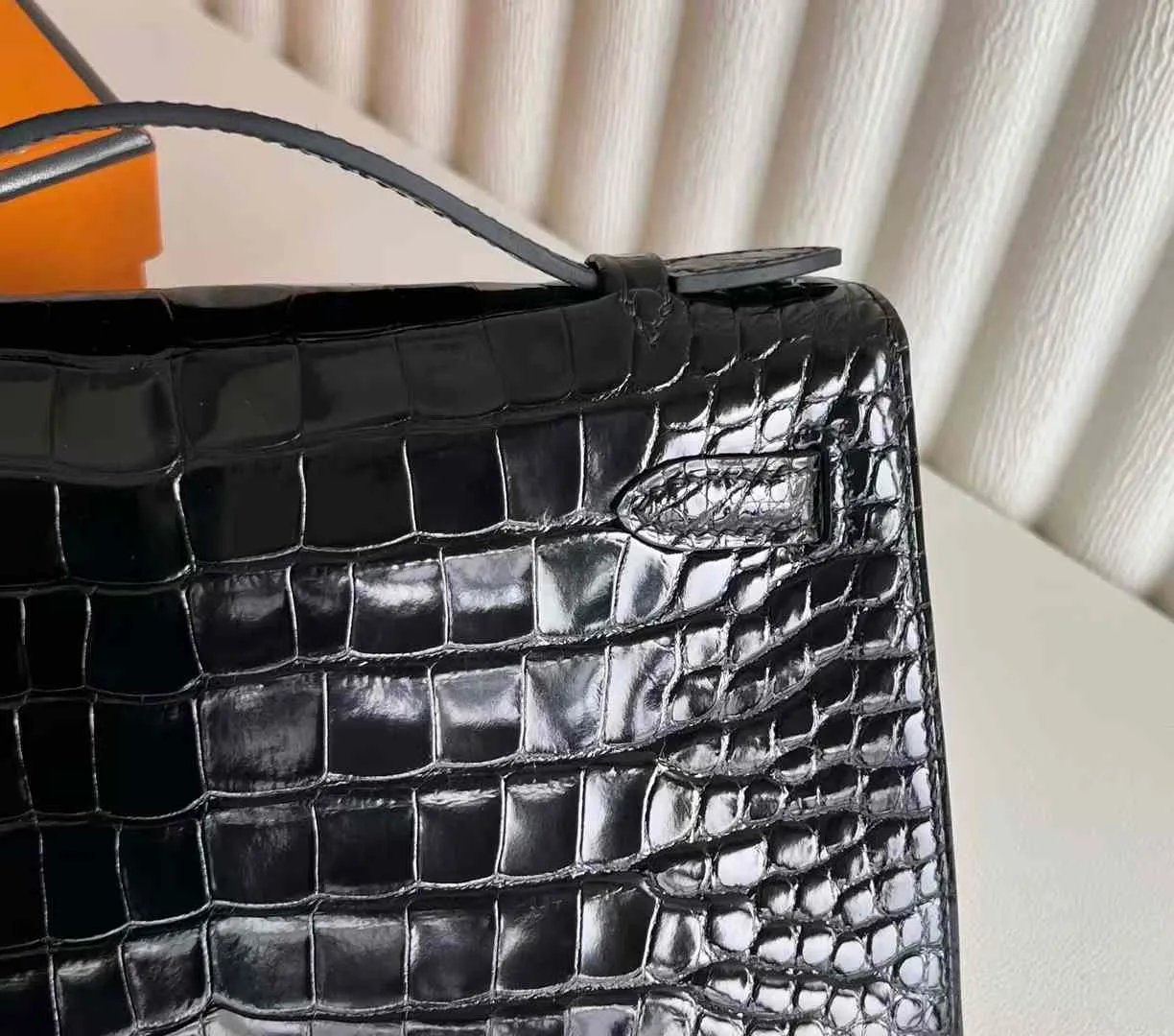 Kelly Pochette 22