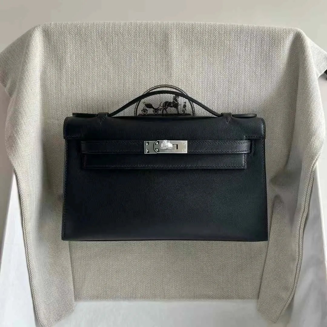 Kelly Pochette 22
