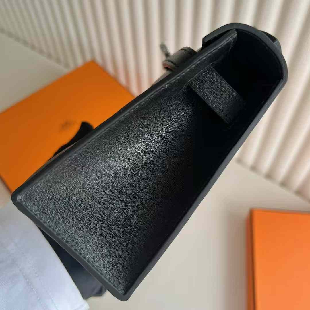 Kelly Pochette 22
