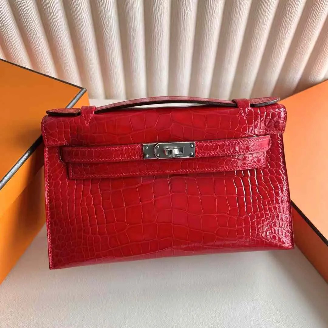 Kelly Pochette 22