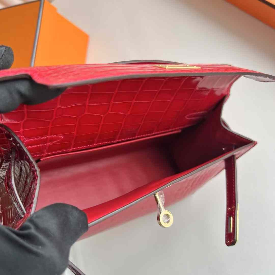 Kelly Pochette 22