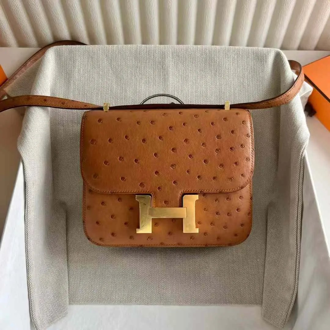 Constance 18