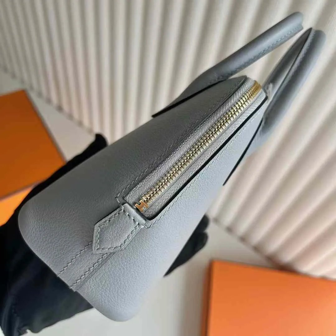 Bolide 18