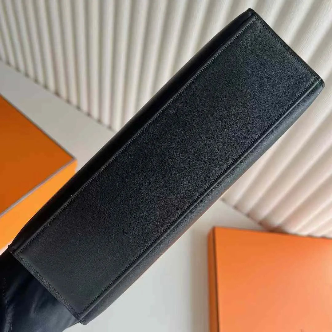 Kelly Pochette 22