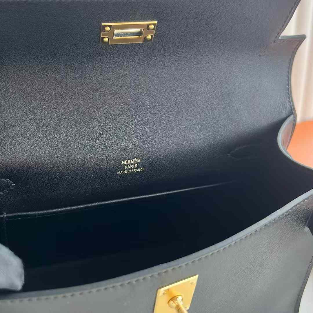 Kelly Pochette 22