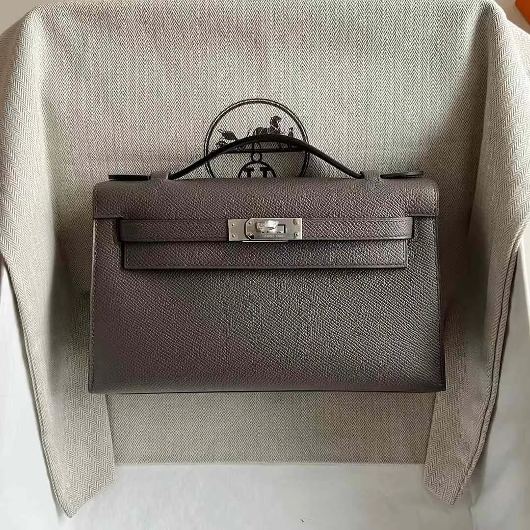 Kelly Pochette 22