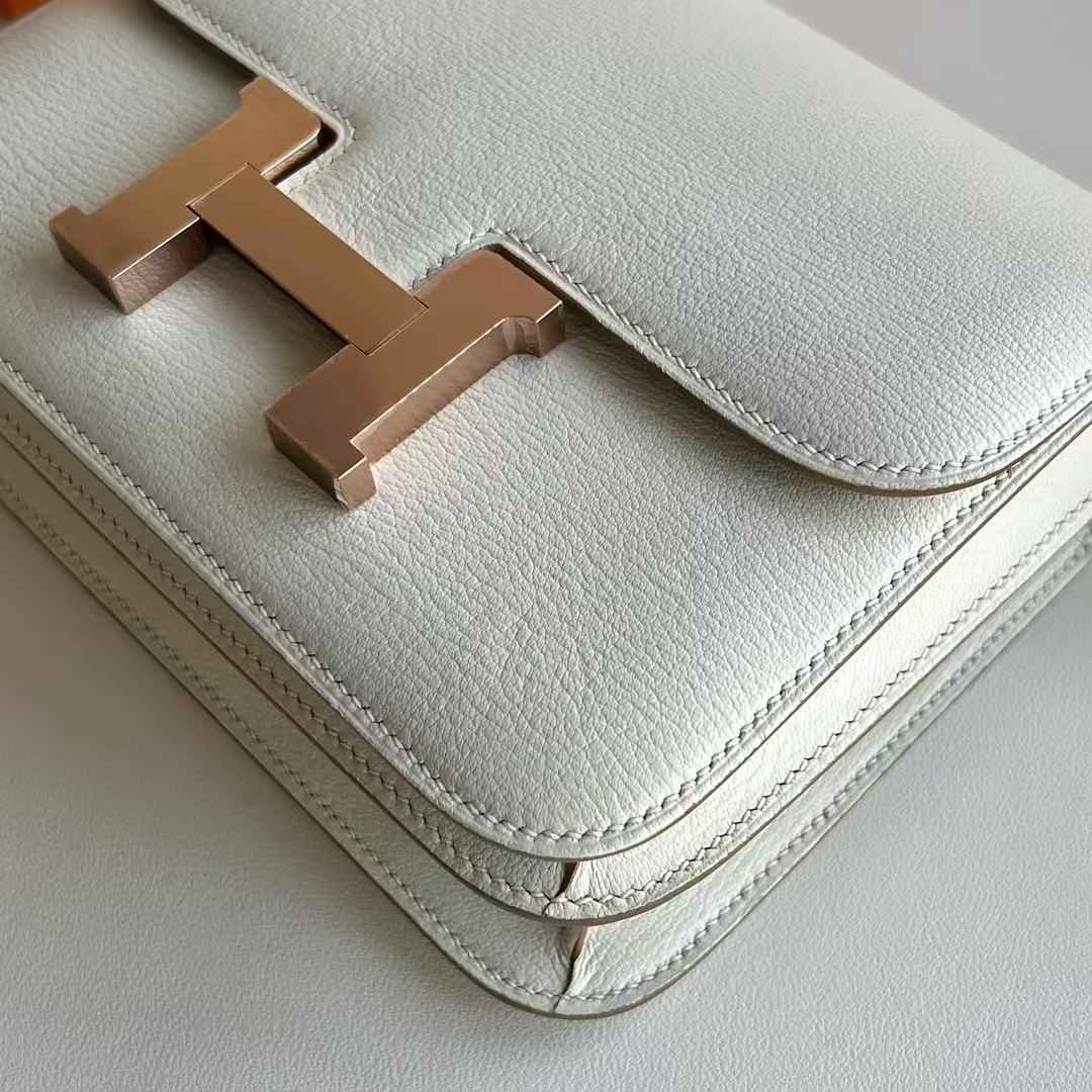 Constance 18