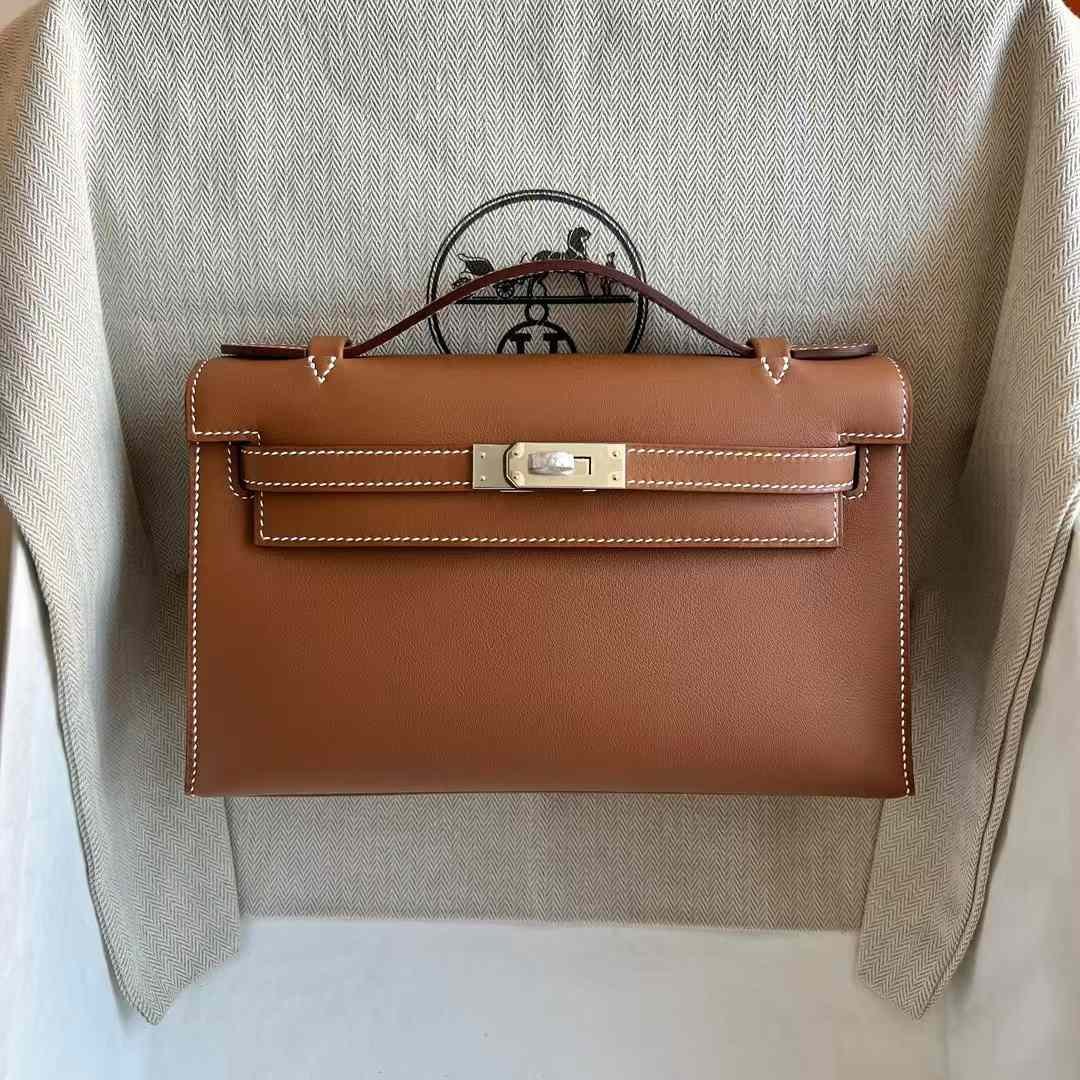 Kelly Pochette 22