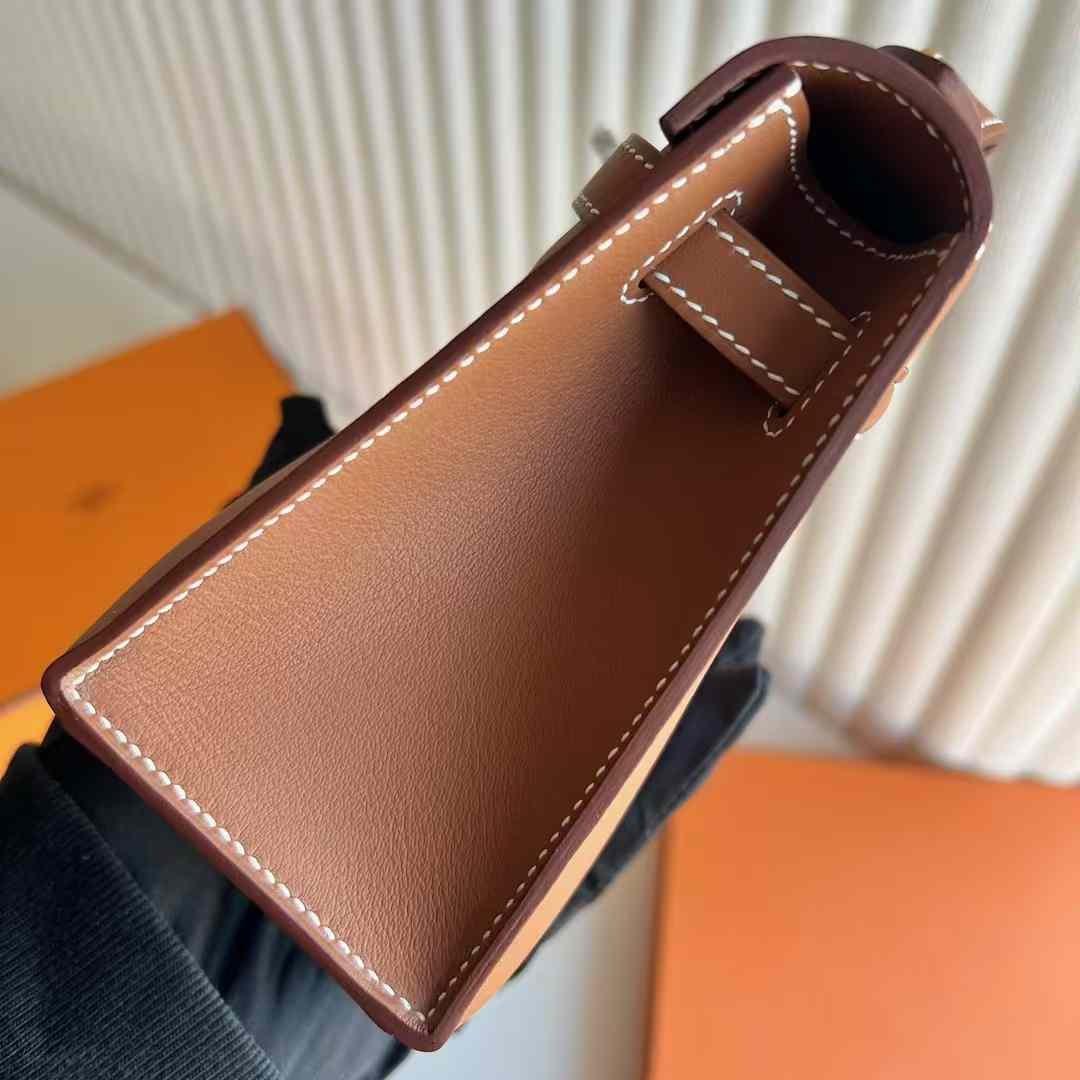 Kelly Pochette 22