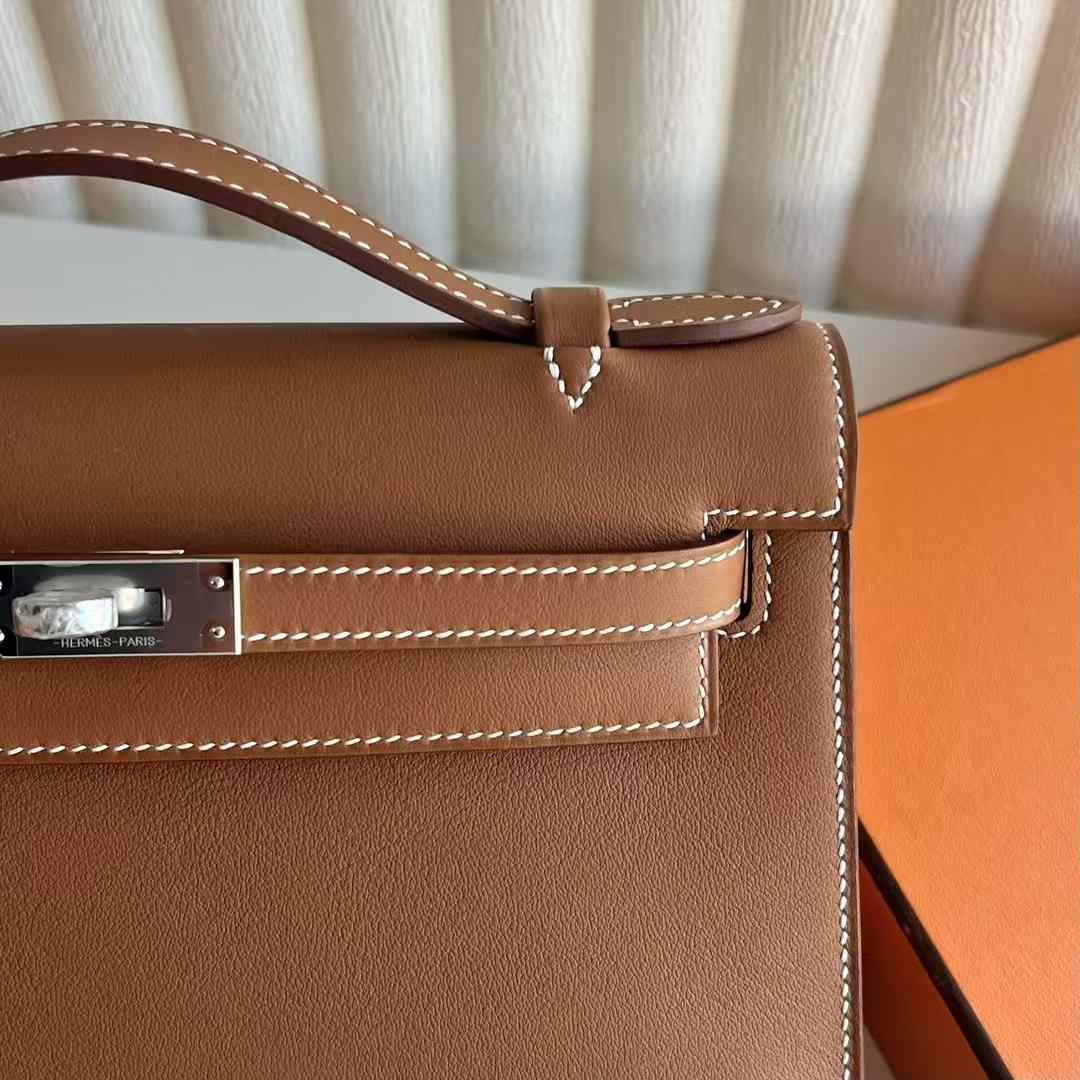 Kelly Pochette 22