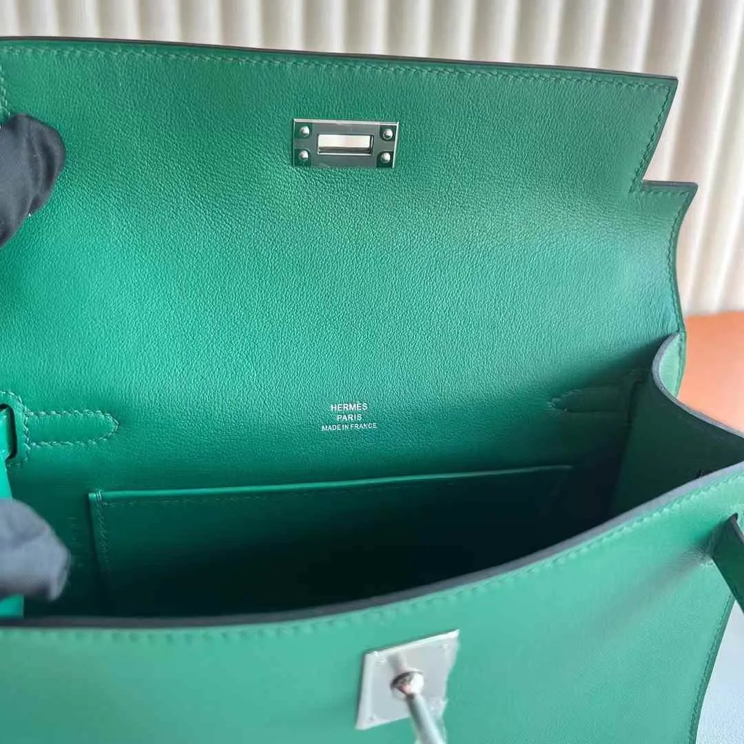 Kelly Pochette 22