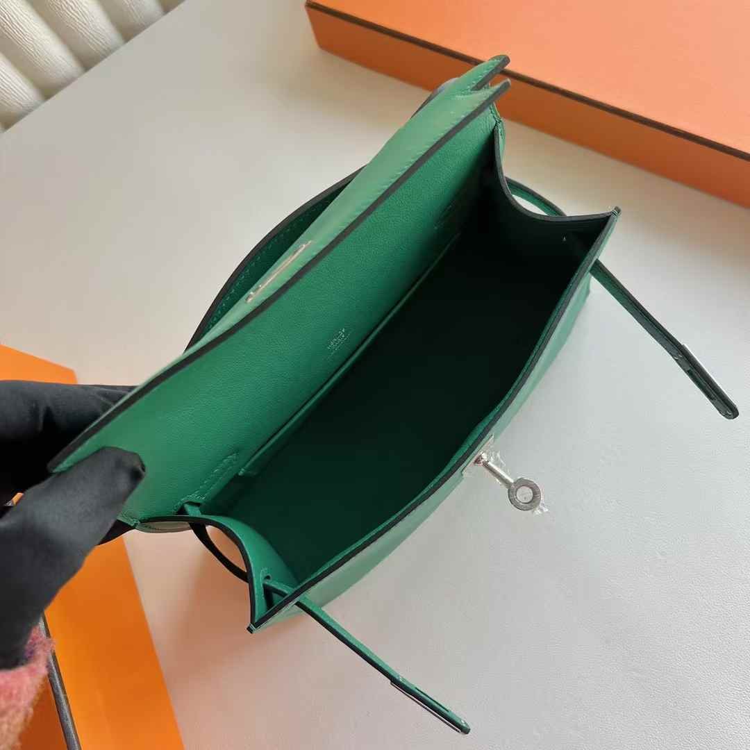 Kelly Pochette 22