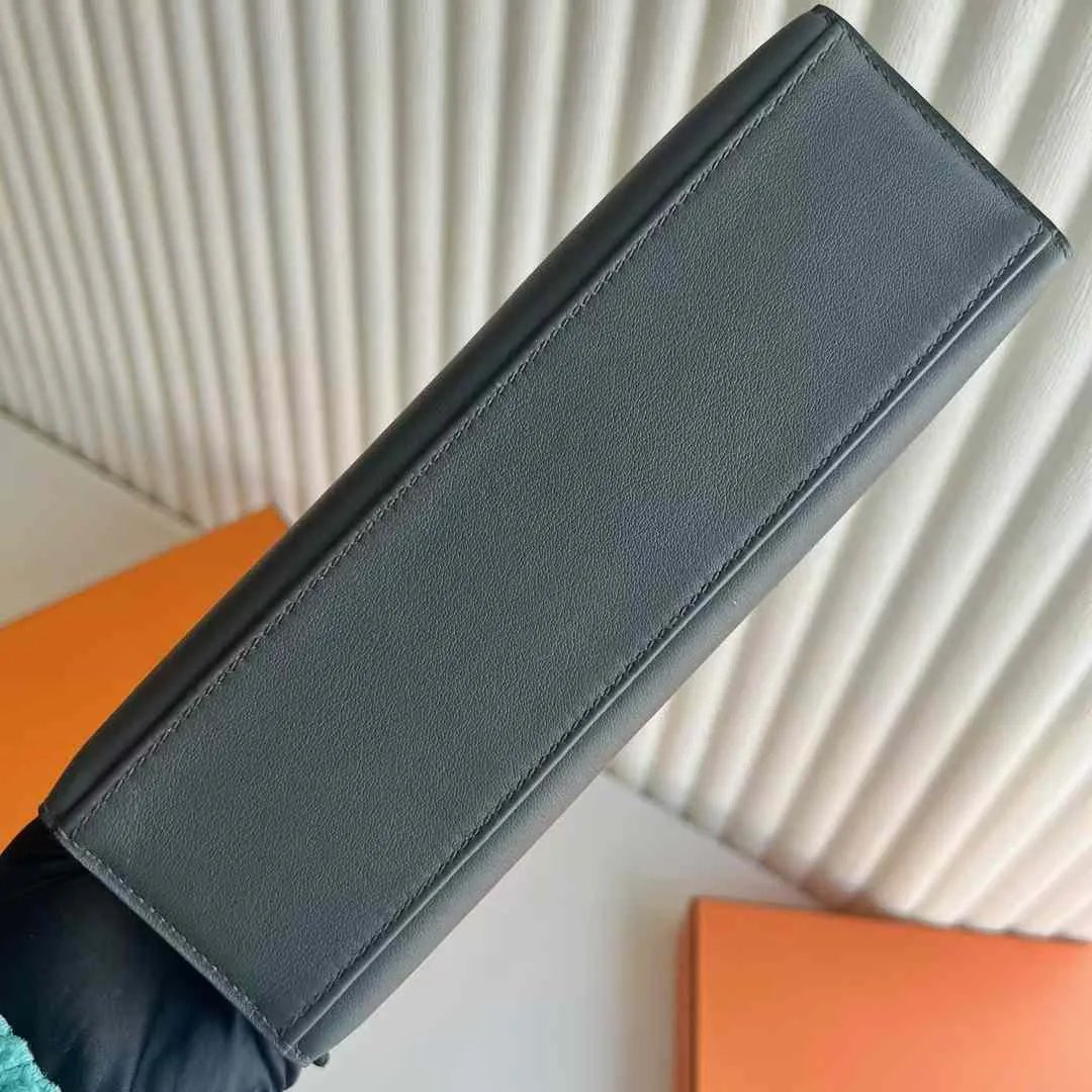 Kelly Pochette 22
