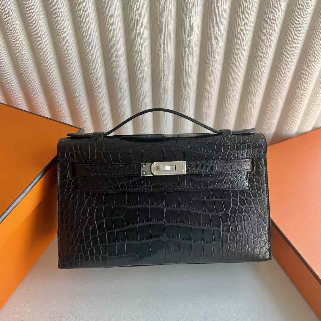 Kelly Pochette 22