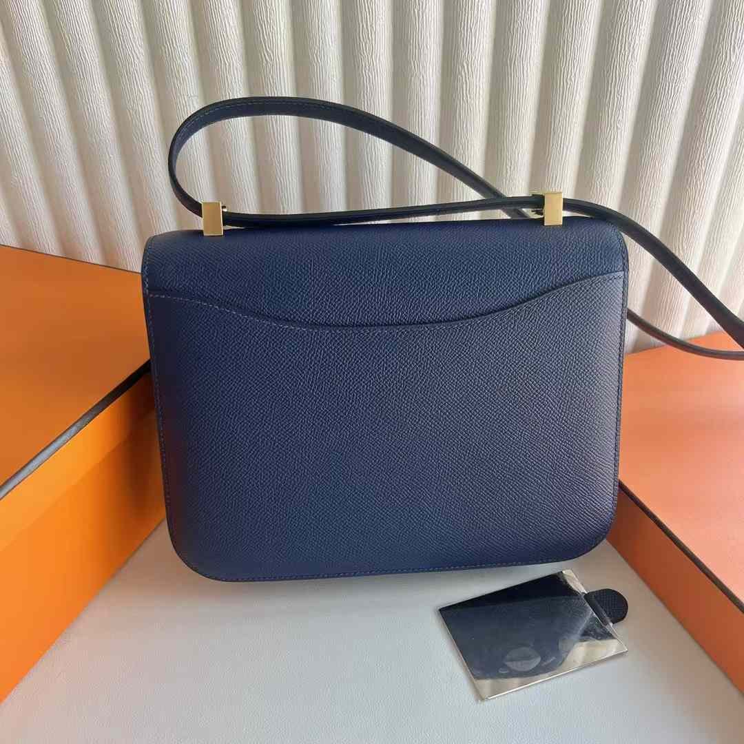 Constance 24