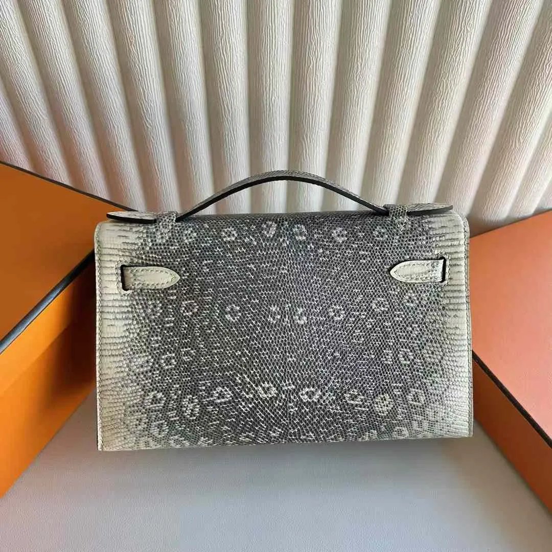 Kelly Pochette 22