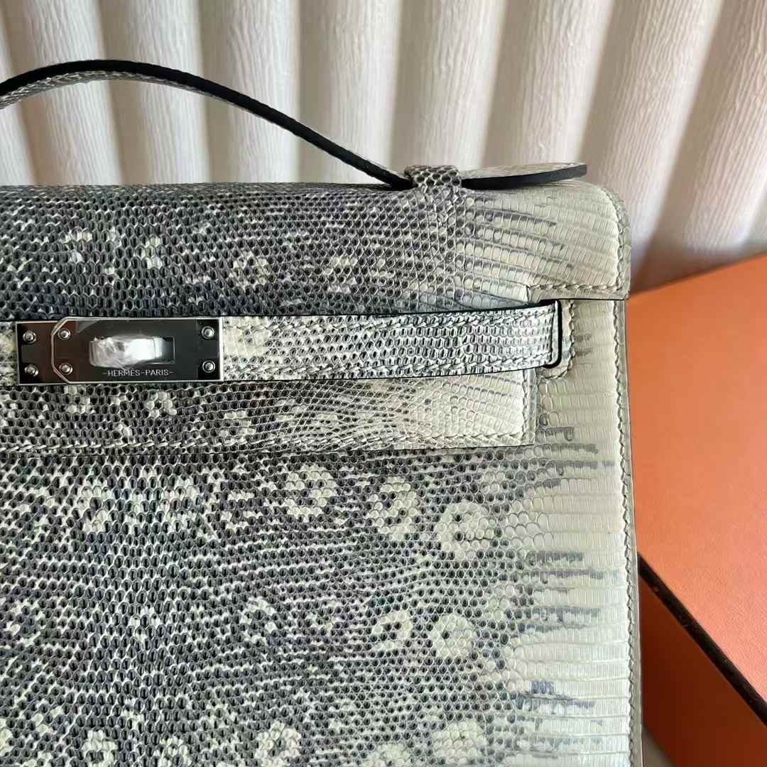Kelly Pochette 22