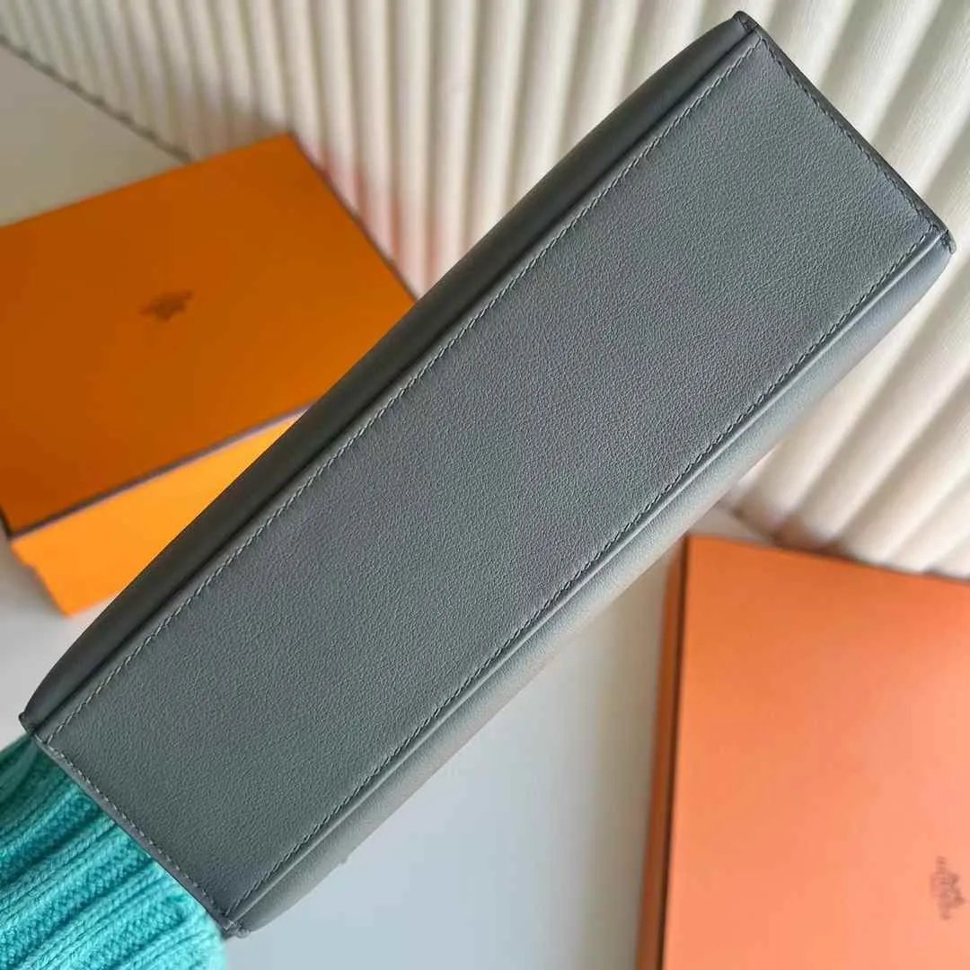 Kelly Pochette 22