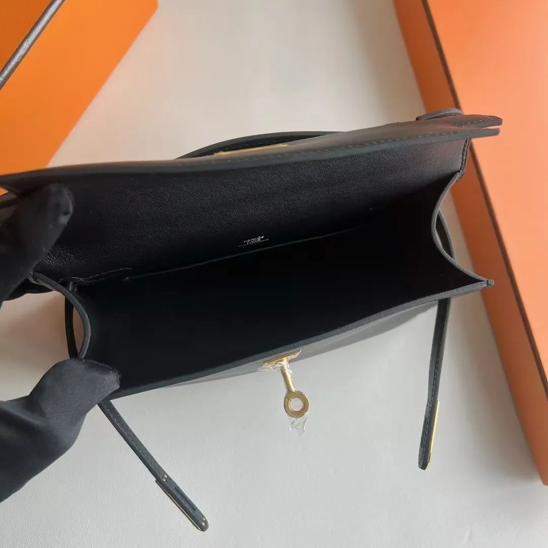 Kelly Pochette 22