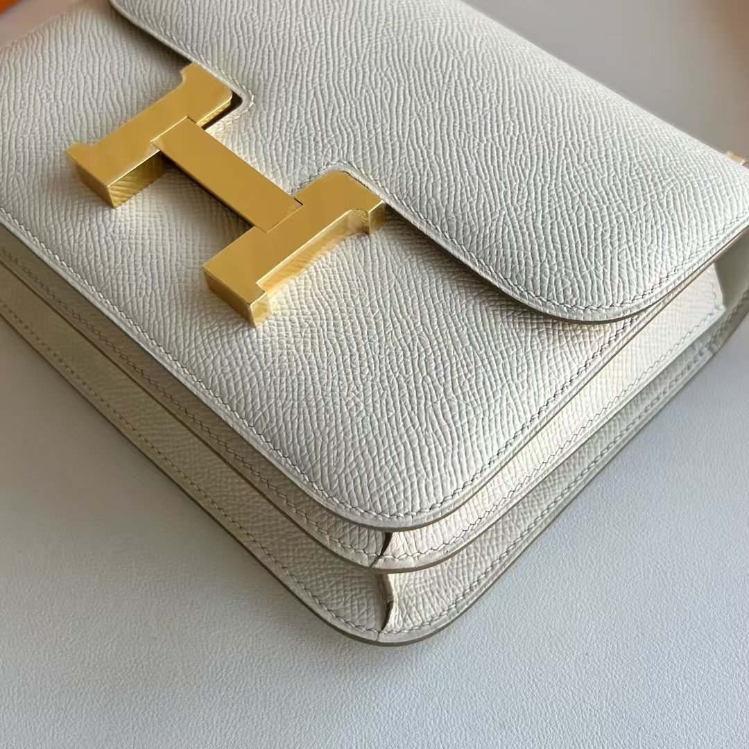 Constance 18