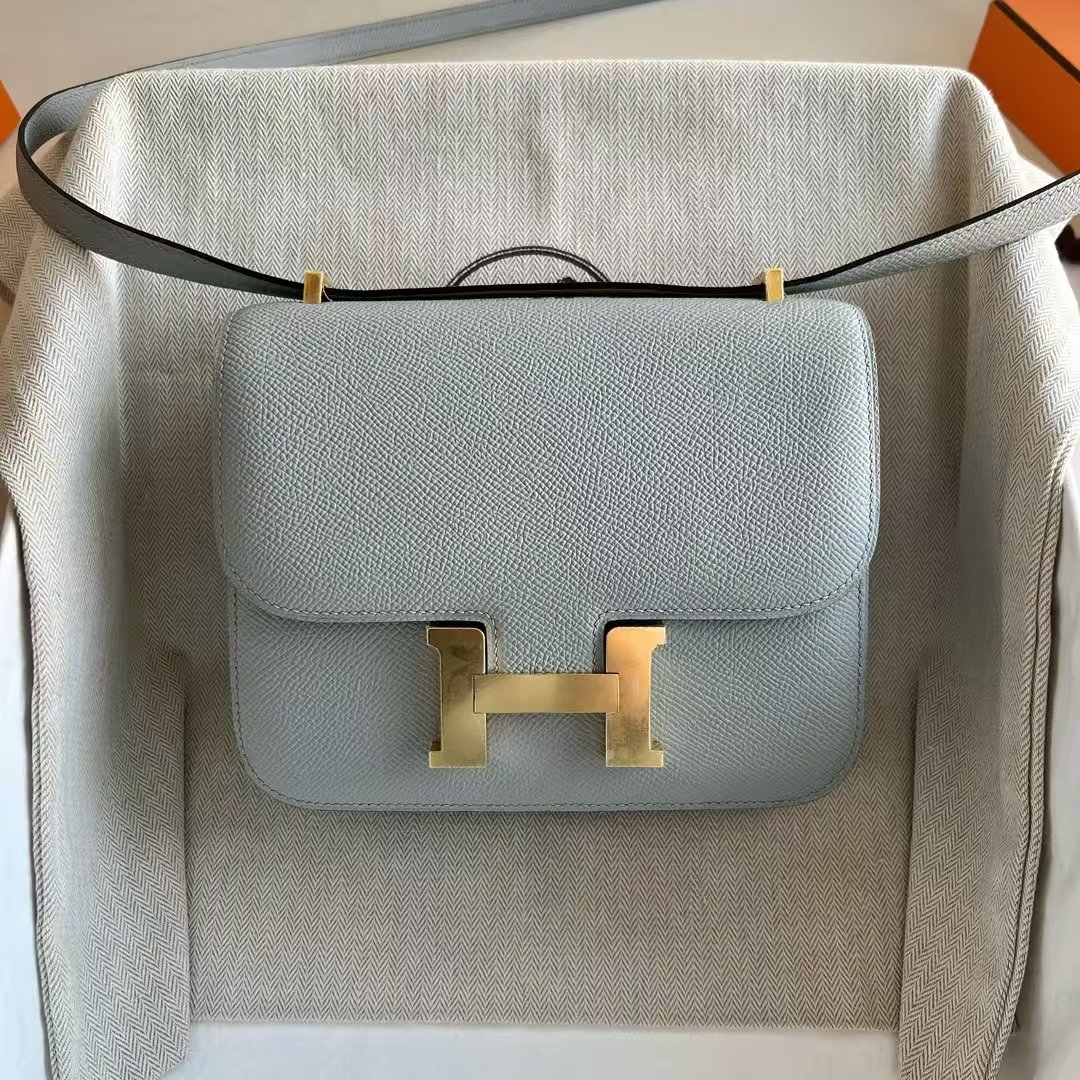 Constance 18