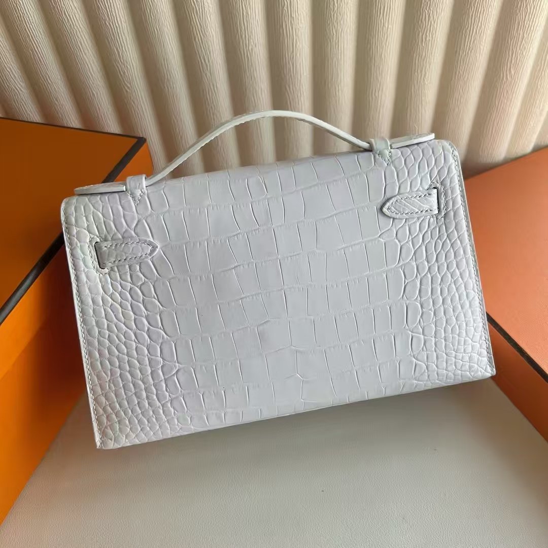 Kelly Pochette 22