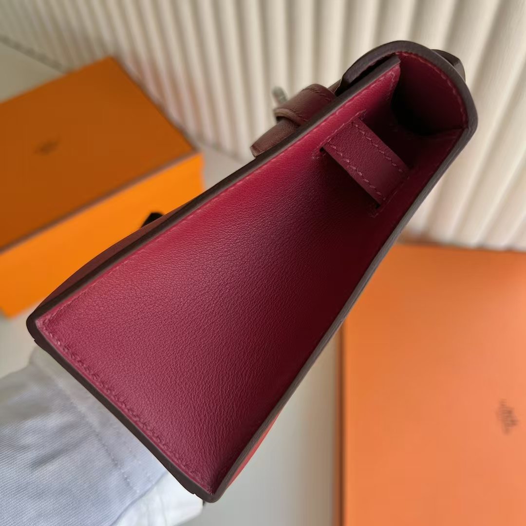 Kelly Pochette 22