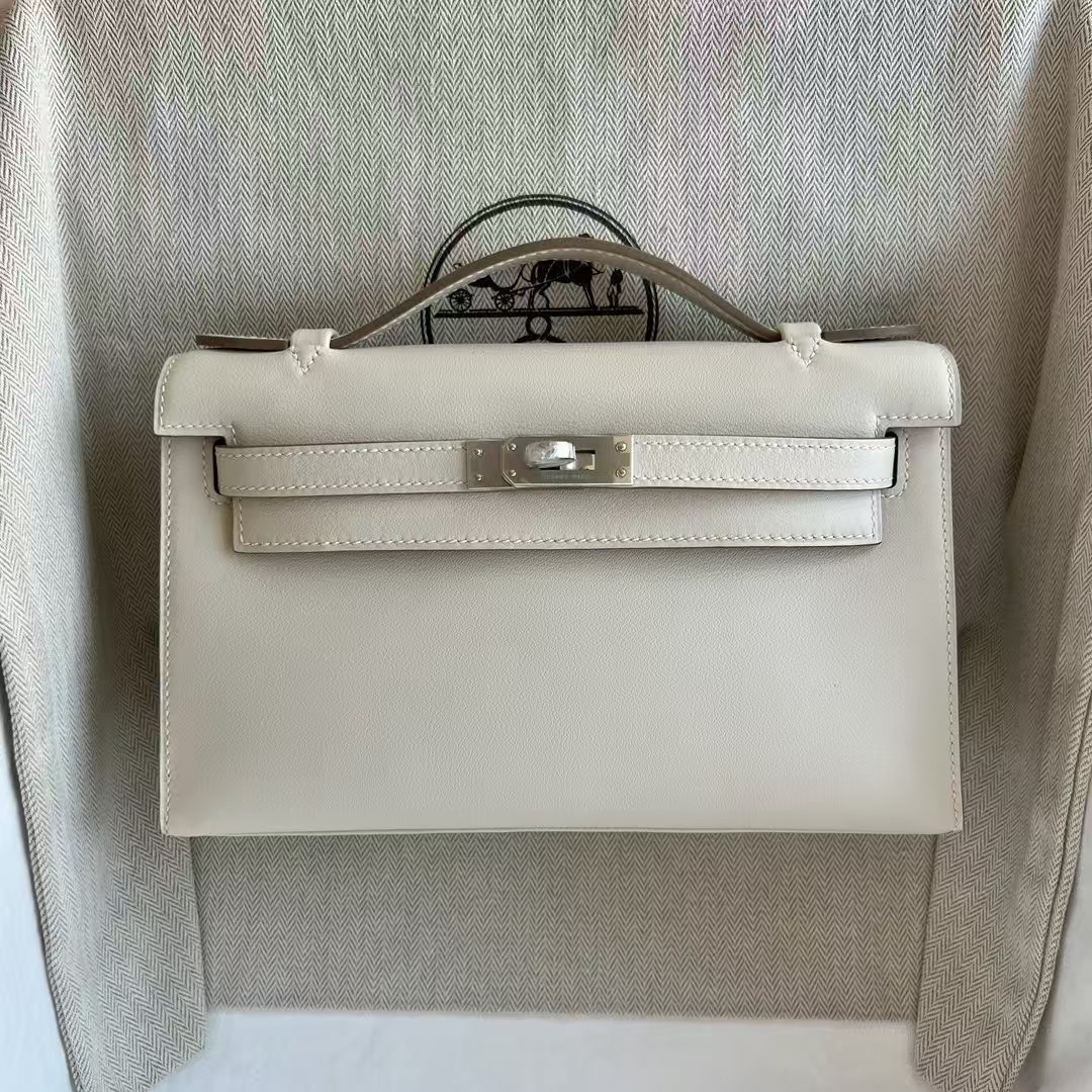 Kelly Pochette 22