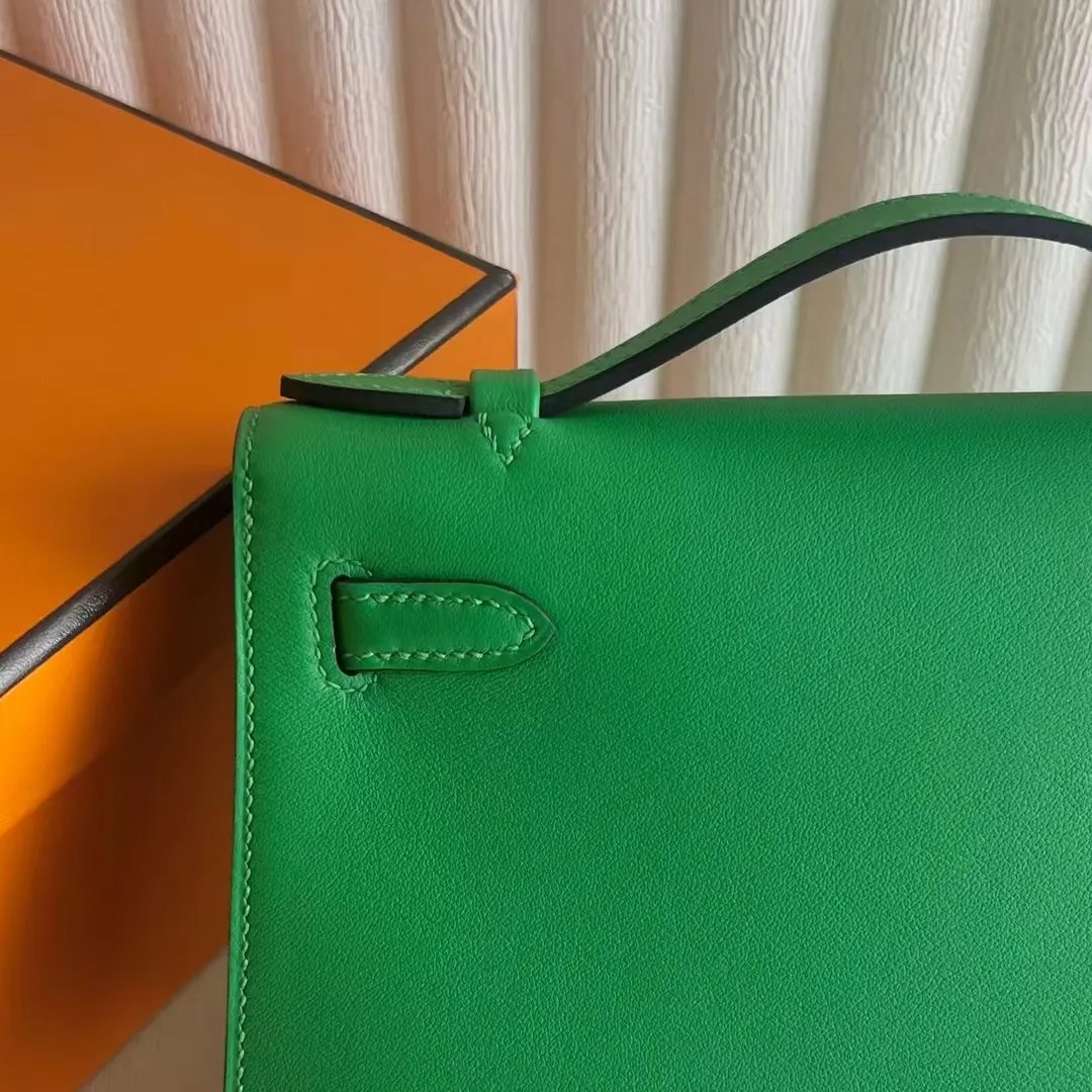 Kelly Pochette 22