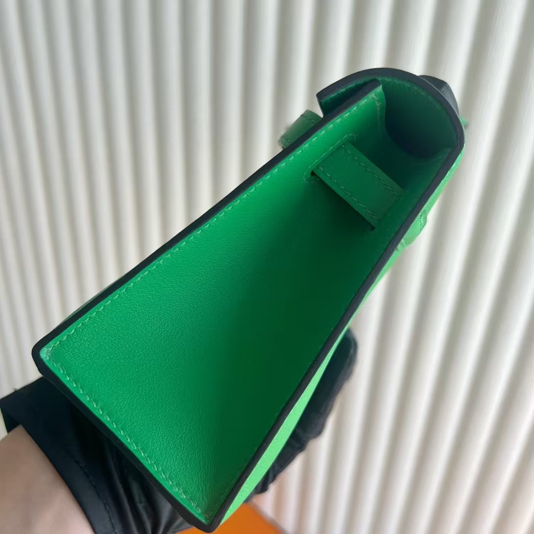 Kelly Pochette 22