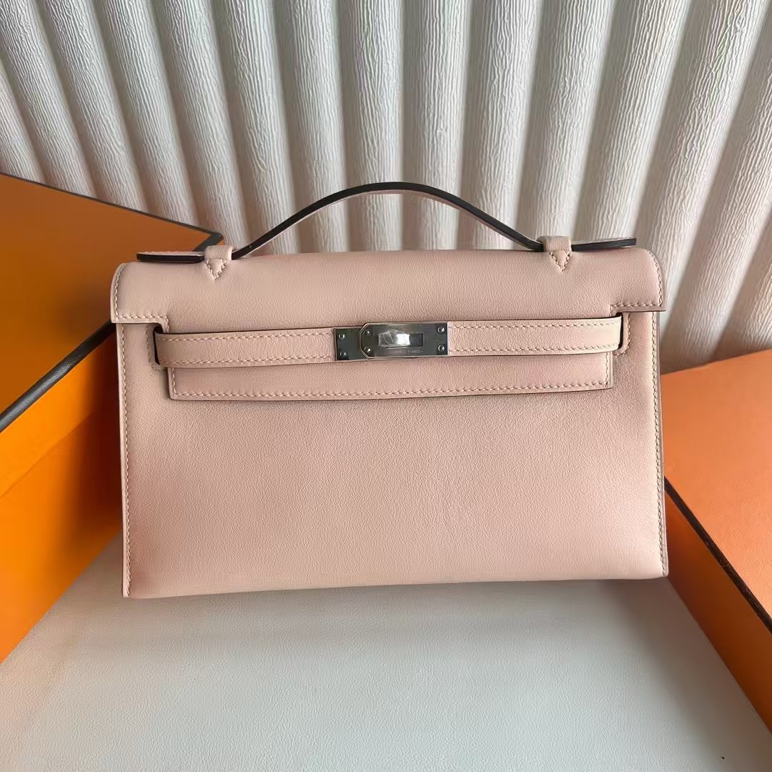 Kelly Pochette 22