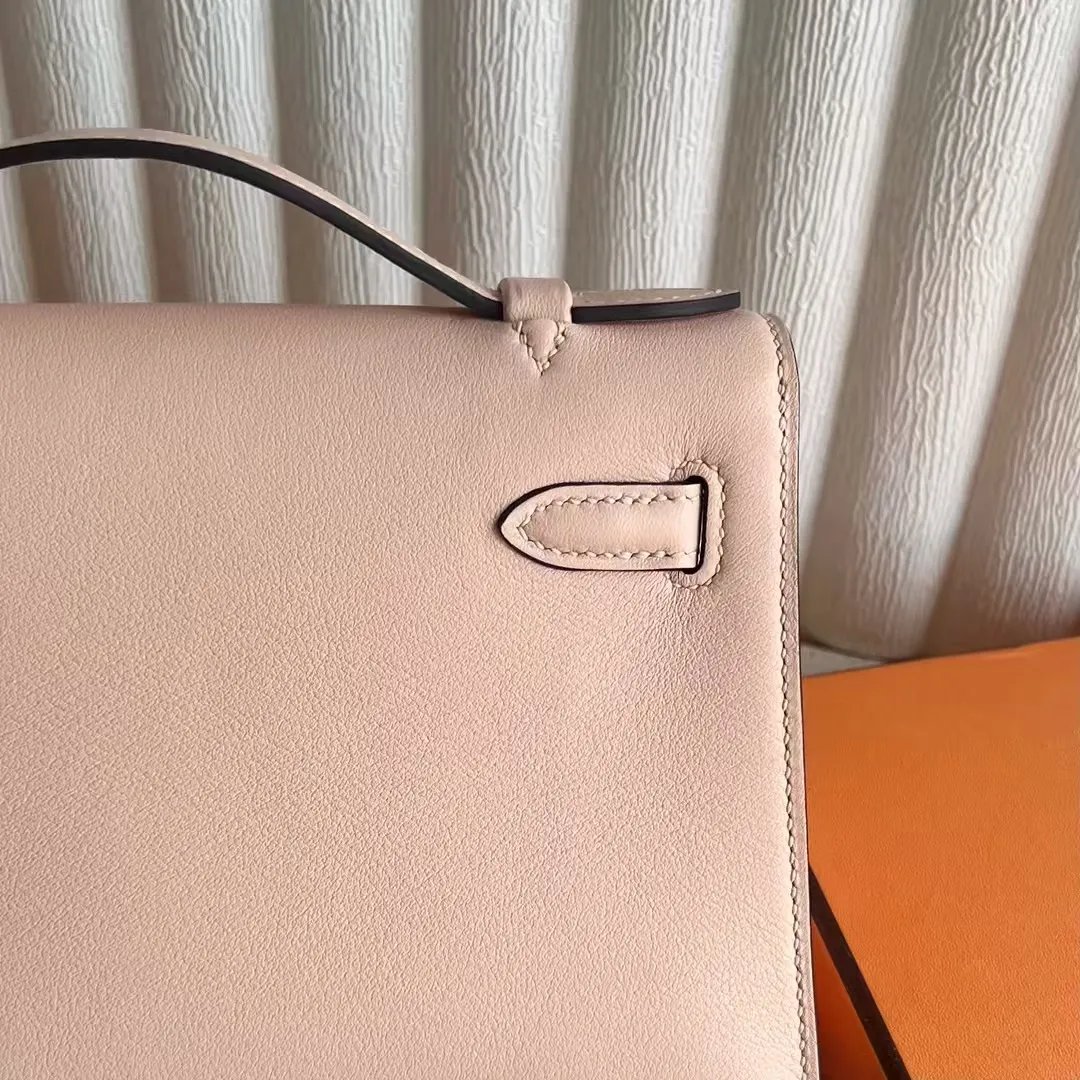 Kelly Pochette 22