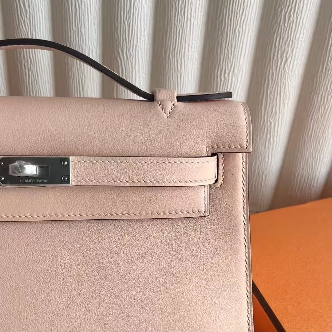 Kelly Pochette 22