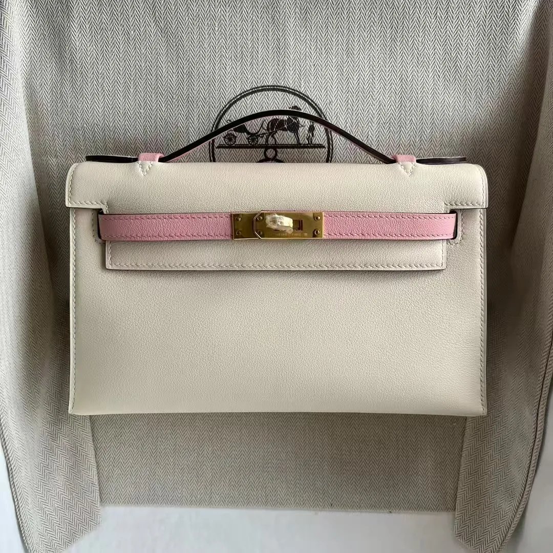 Kelly Pochette 22