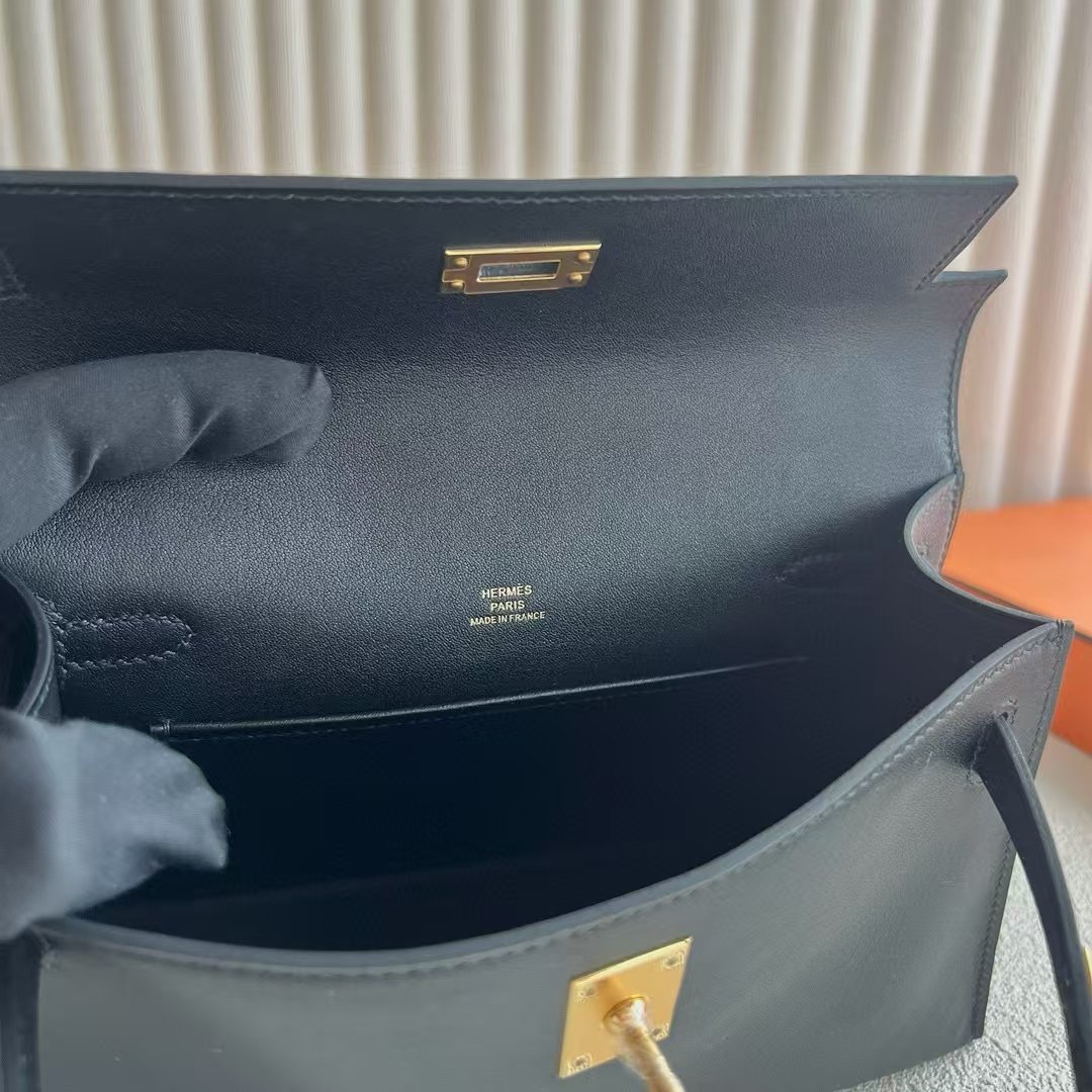 Kelly Pochette 22